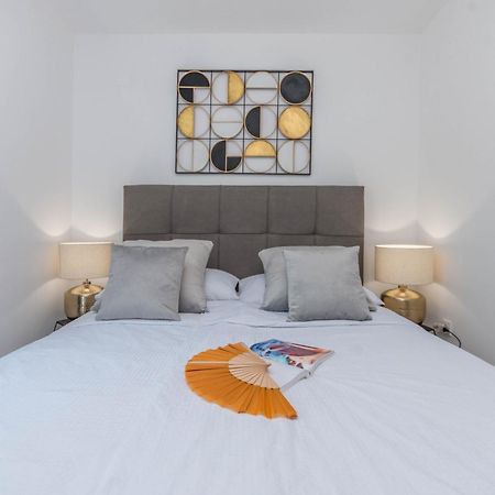 Appartamento House With Pool Ledenko Biograd Na Moru Esterno foto