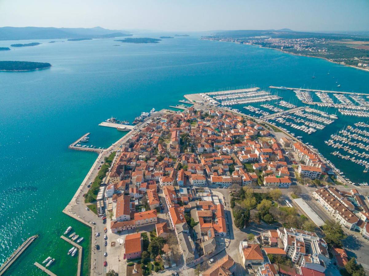 Appartamento House With Pool Ledenko Biograd Na Moru Esterno foto