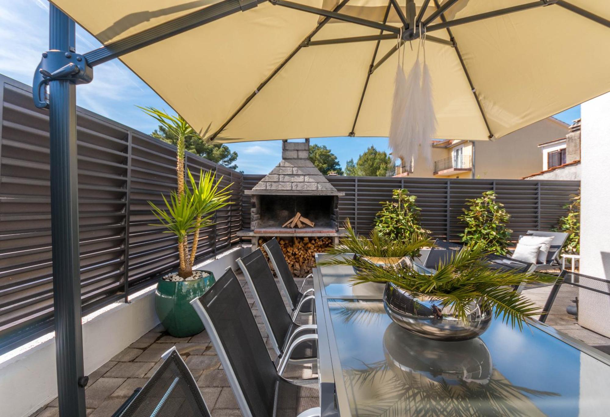 Appartamento House With Pool Ledenko Biograd Na Moru Esterno foto