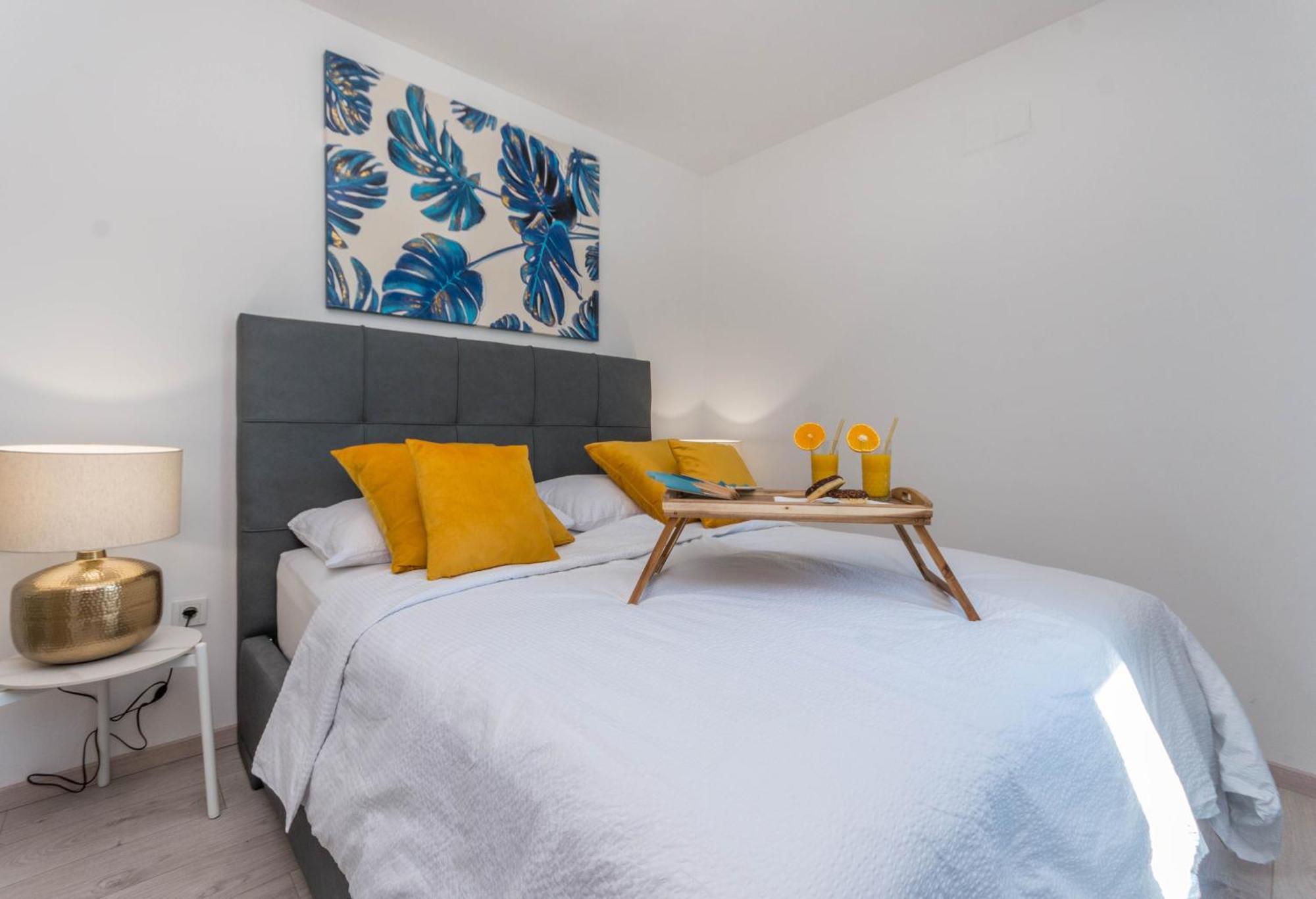 Appartamento House With Pool Ledenko Biograd Na Moru Esterno foto